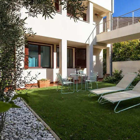 Sun Flat - A 5 Minuti E Giardino Relax Apartament